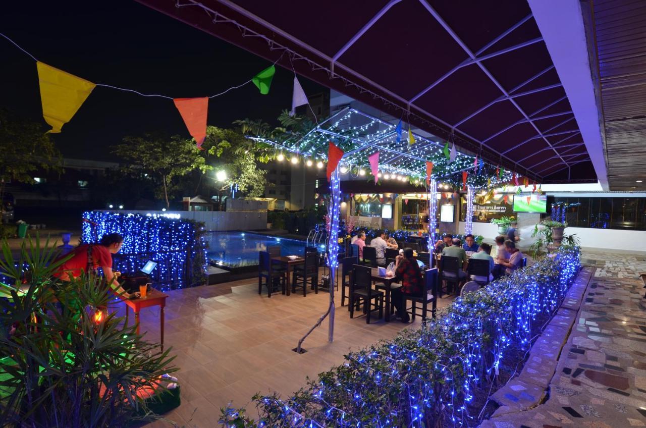 Grand Tara Garden Thai Hotel Bangkok Exterior foto
